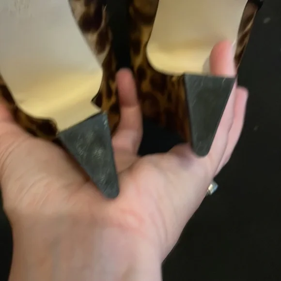 Marc Fisher Women's Mayaely Calf Hair High-Heel Booties SZ 9 EUC - Picture 5 of 13